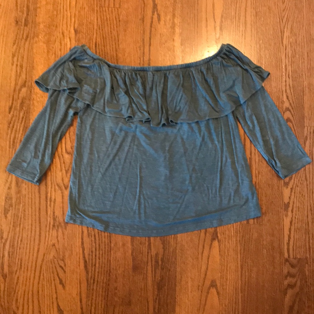 American eagle off the shoulder top